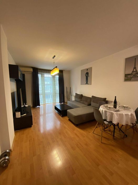 Дава се под наем Двустаен апартамент в София, Зона Б-19 - 72 кв.м за 698.19 € - Снимка #1