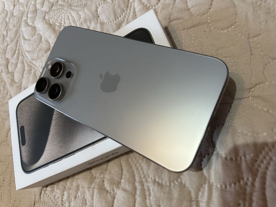 Айфон 15Про Макс  256гб iphone