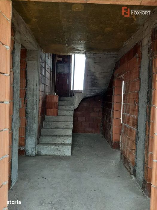 Casa individuala cu 6 camere - zona padure Dumbravita