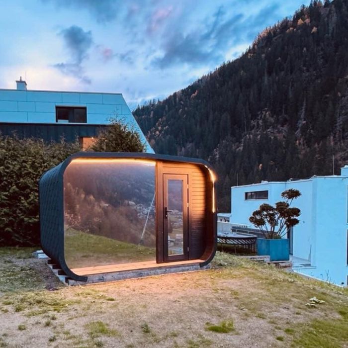 Уникална Сауна с панорамен огледален прозорец