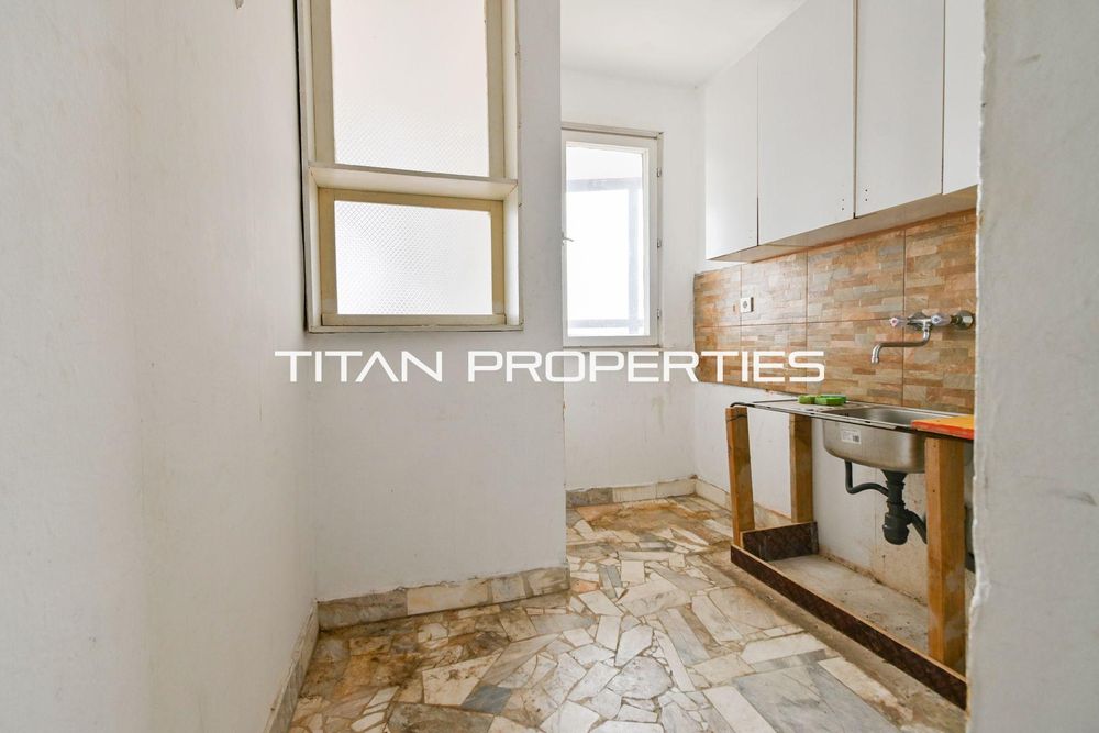 Тристаен, продажба, ж.к. Младост 4