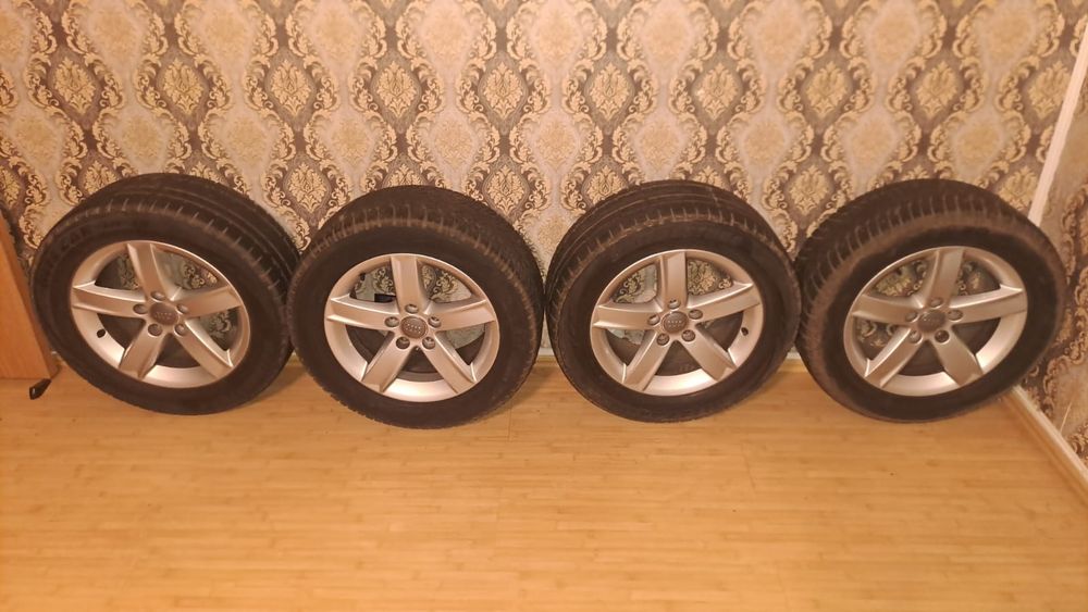 Vând jante ALIAJ 225/55R16 de Audi