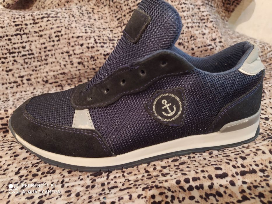 Обувь для школы р34