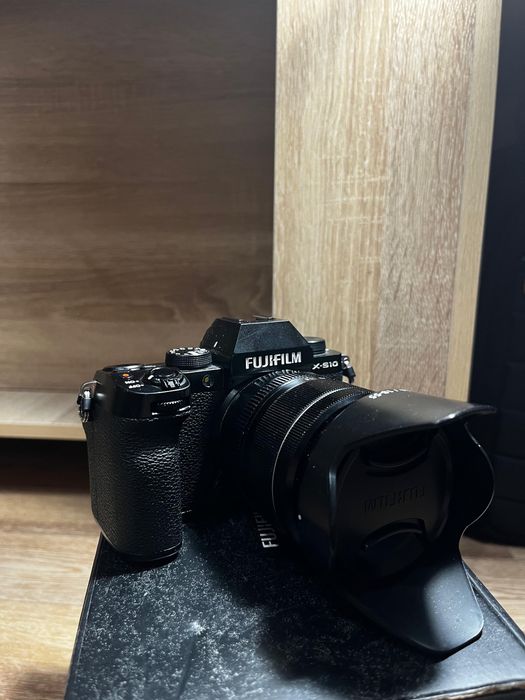 Продам Fujifilm x-s10