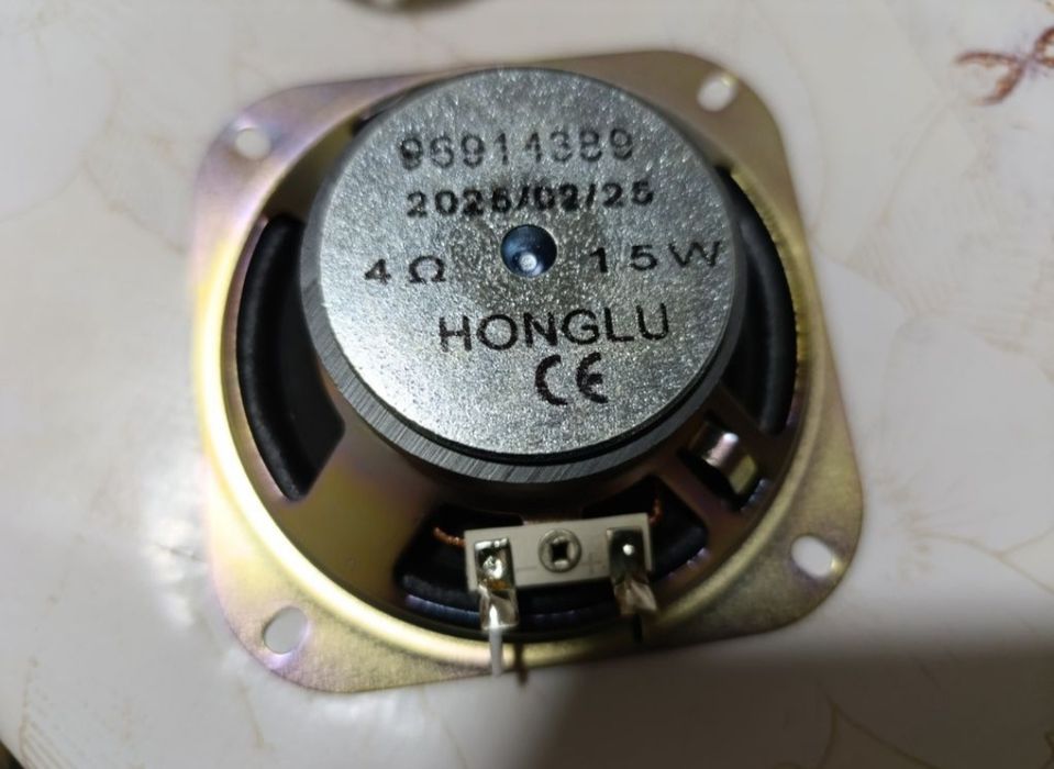 Дамас заводской колонка