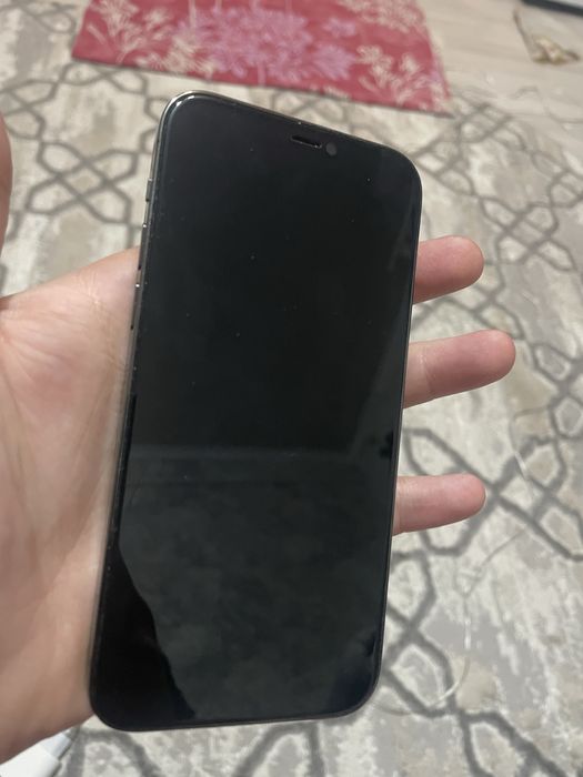 Продам IPhone 12 pro 128 gb