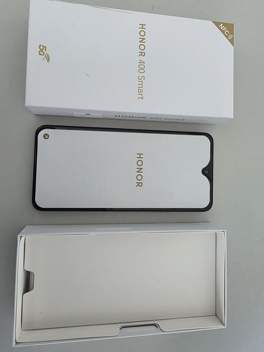Чисто нов Смартфон HONOR 400 Smart с гаранция 2 г.
