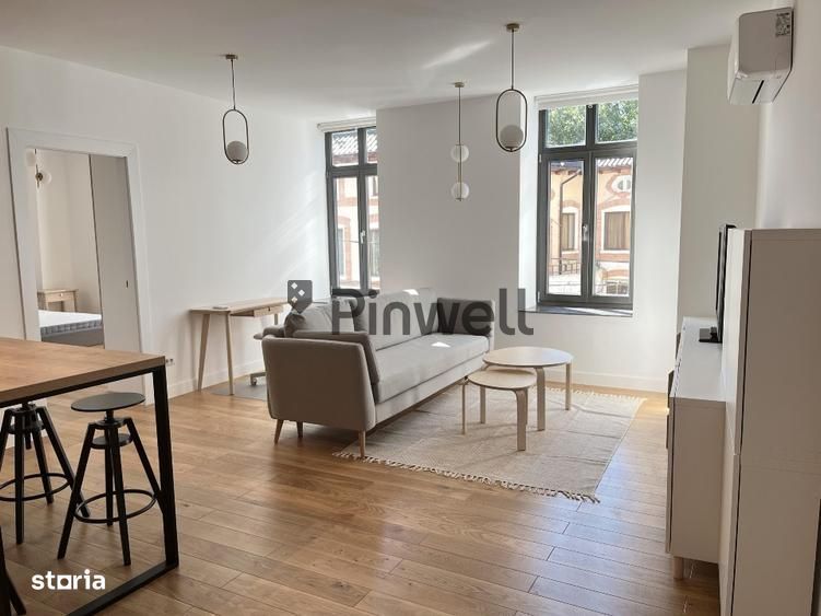 Apartament 2 camere LUX | Piscină panoramică | Parcare | Ultracentral