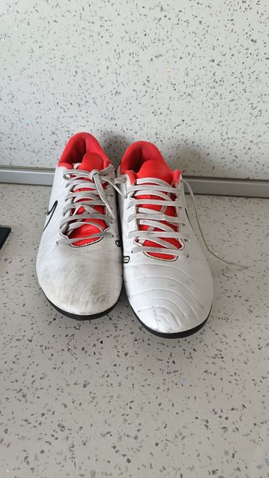 Мъжки бутонки  42.5