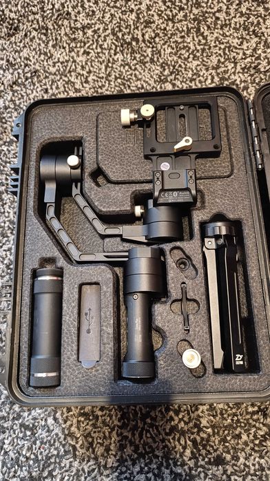 Стабилизатор Zhiyun Crane Plus