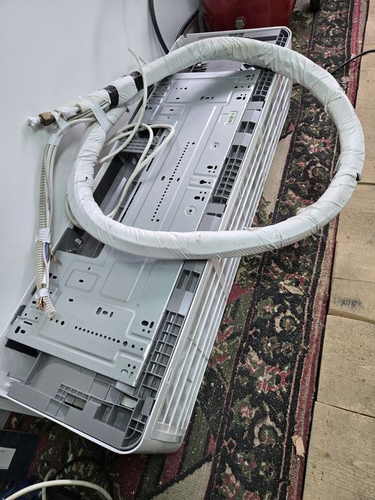 Aer conditionat Midea 24000 btu