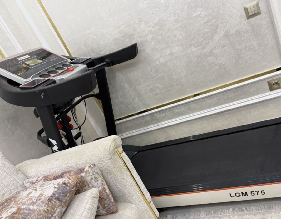 Беговая дорожка "LIFE-GYM-575"