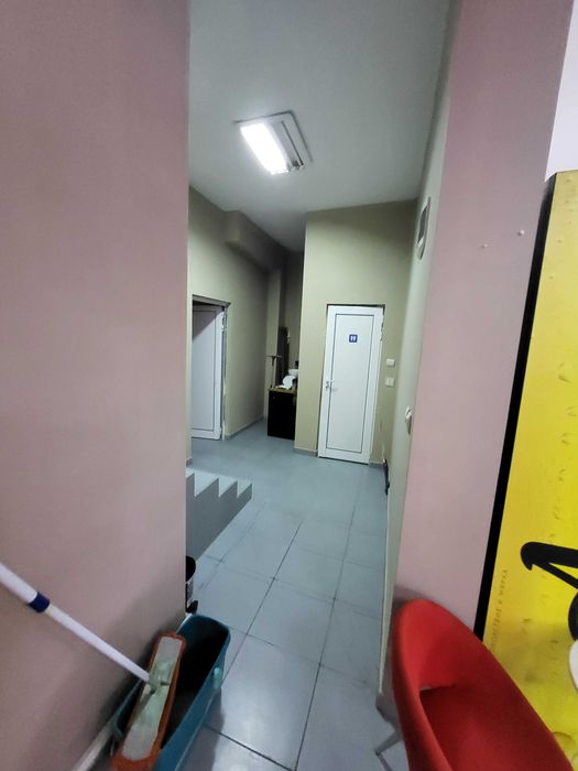 Дава се под наем Магазин в с. Братаница, Област Пазарджик - 400 кв.м за 510 € - Снимка #4