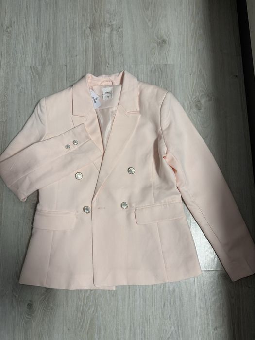 Чисто ново сако с етикет