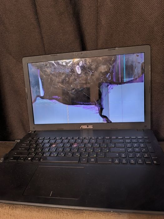 Продам ноутбуки на запчасти