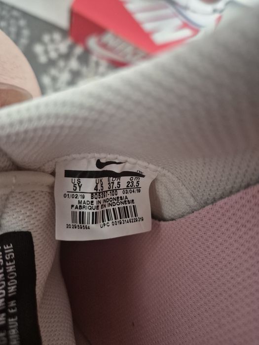 Маратонки Найк Кортез