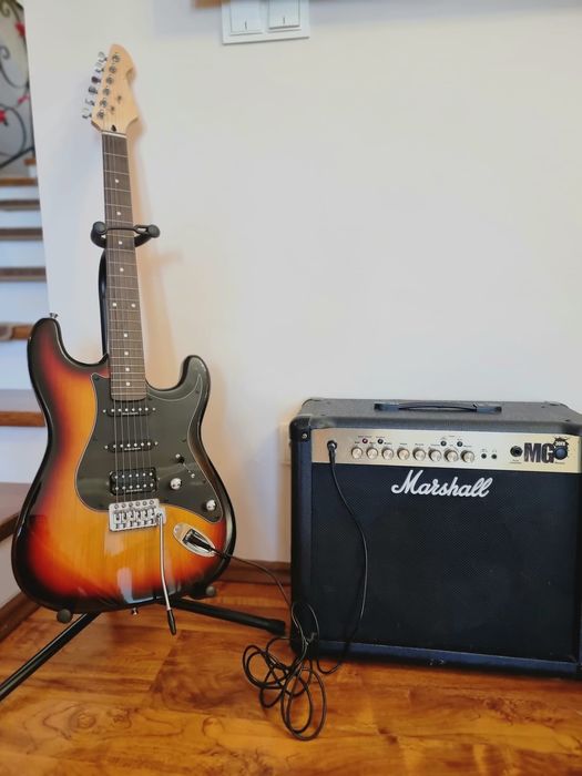 Chitara electrica Stratocaster Custom Shop cu multiple îmbunătățiri