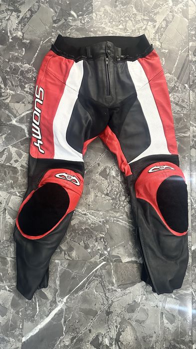 Geacă Moto SUOMY de Piele Racing marime 58 si Pantaloni Piele