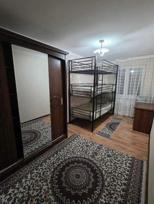 Квартира продается Чиланзар Актепа 3/4/4 меб тех балкон 2/6 кирпич