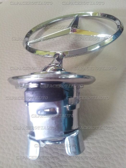 Emblema capota mercede benz