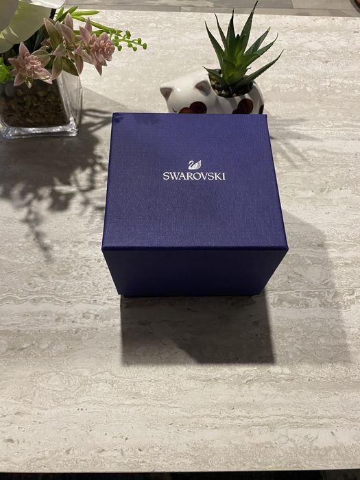 Swarovski дамски часовник Octea Lux Sport (нов, 5632481)