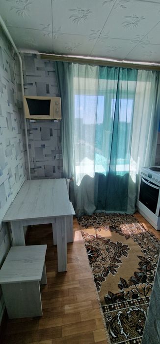 Продам двух комнатную квартиру