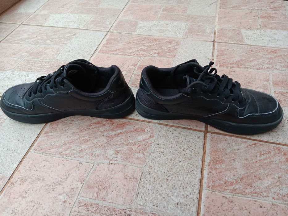 Маратонки Chapmion