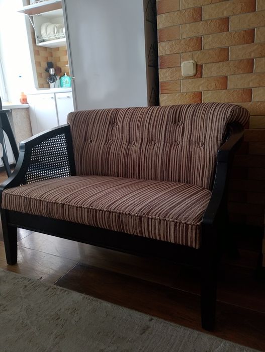 Мебель,мини диван