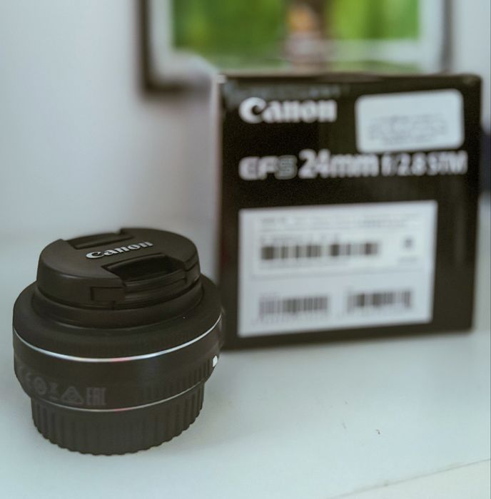 Canon EF-S 24mm f2.8 + filtru Rise (UK) CPL 52mm