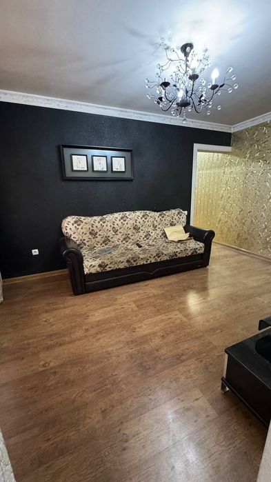 Срочно Продаётся ШРуставели 2в3/5/5 ремонт средний с мебелью !