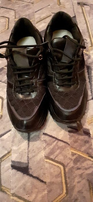 Дамски маратонки