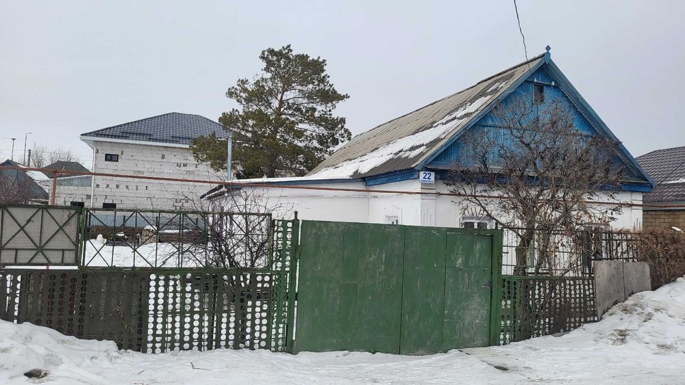 Продам частный дом,3 комн, район БСМП.