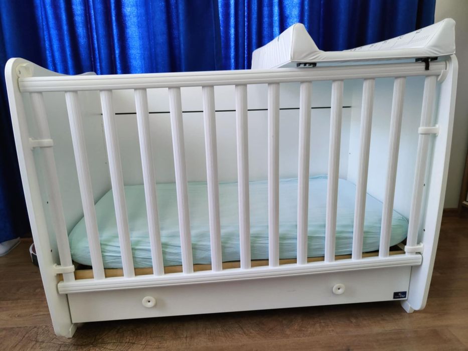 Продавам детско обзавеждане