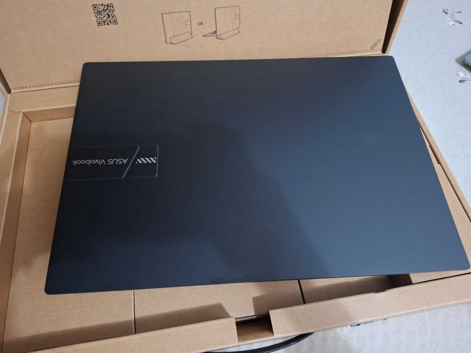 Laptop ASUS Vivobook 16 X1605VA