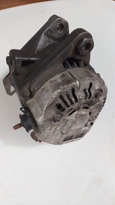 Продам генератор от камри 30 бу оригинал