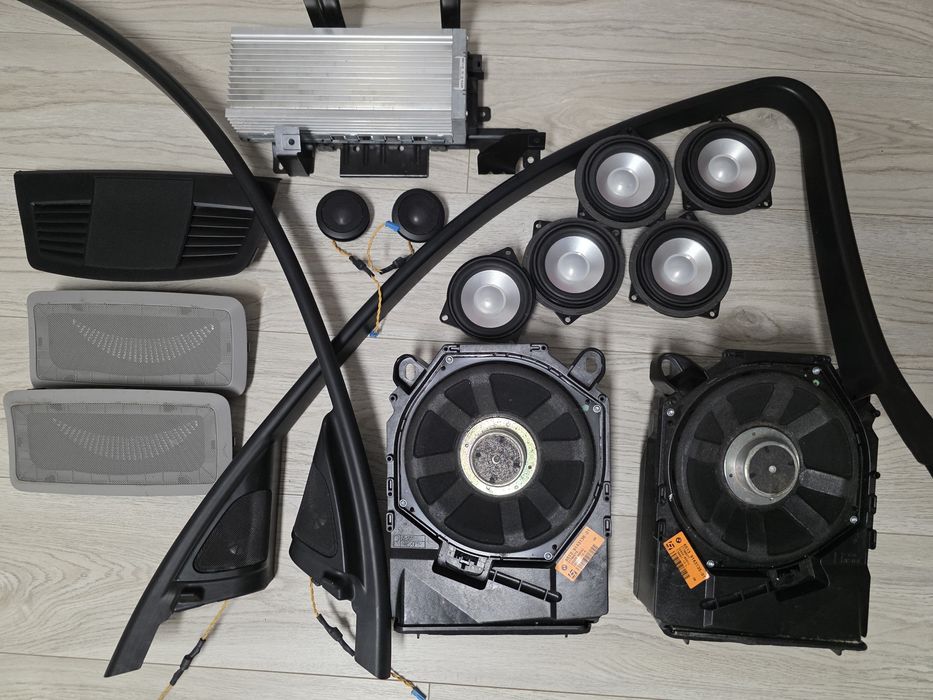 Sistem Audio BMW E91 Harman Kardon Logic 7
