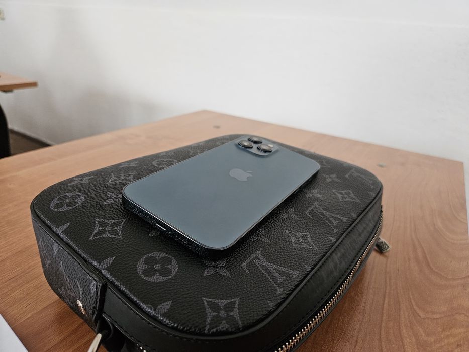 Айфон 12 Про Макс, 128Gb,76акб