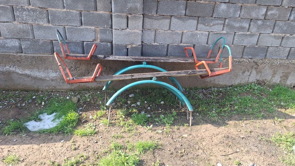 Детская площадка горка качели