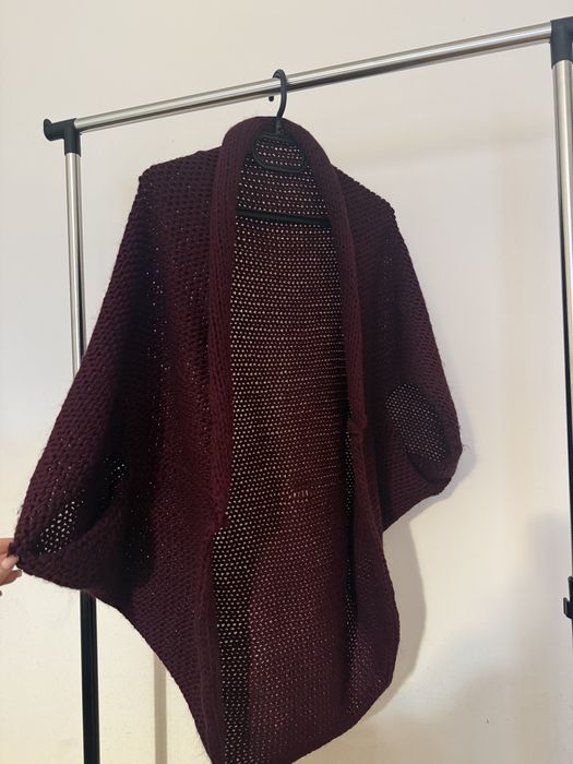 дамски пуловери в различни цветове