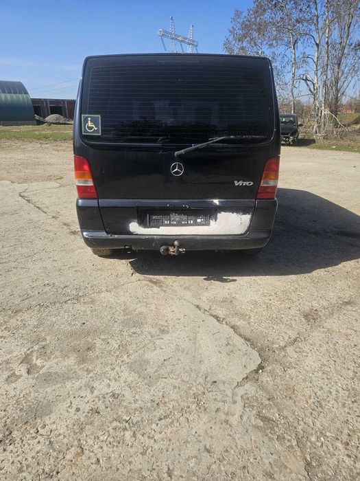 Dezmembrez Mercedes Vito 2.2 CDI 2003