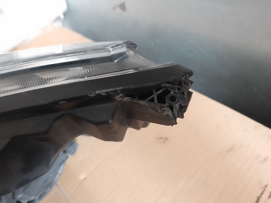 Десен фар за Опел Астра