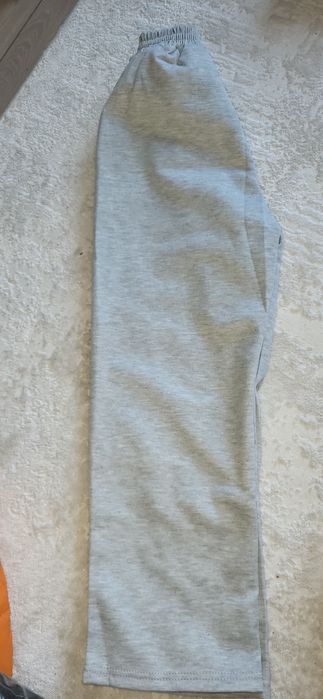 Продам спортивные брюки на девочку