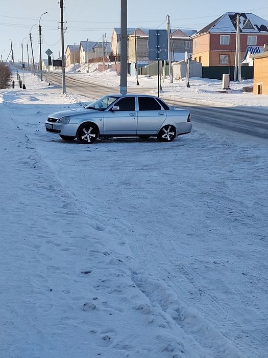 Продам Приору в хорошем состоянии