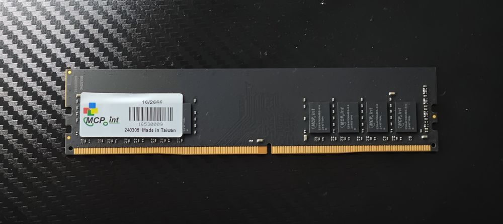 Оперативка MCpoint 16gb