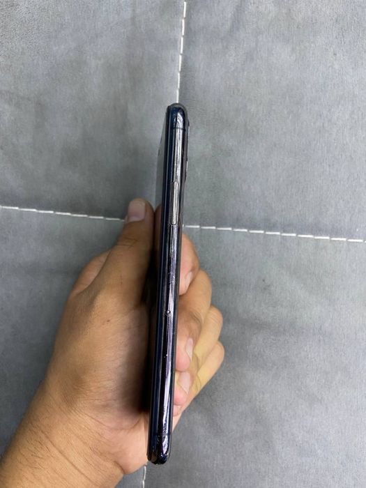 Iphone 11 pro xolati juda zor