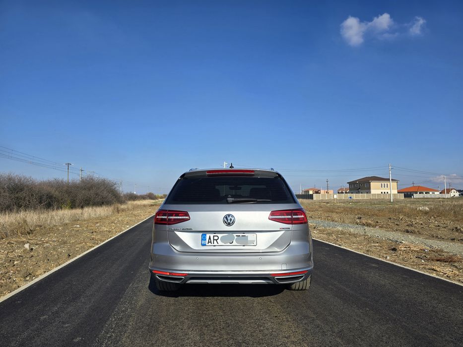 Vand Volkswagen Passat B8 Alltrack