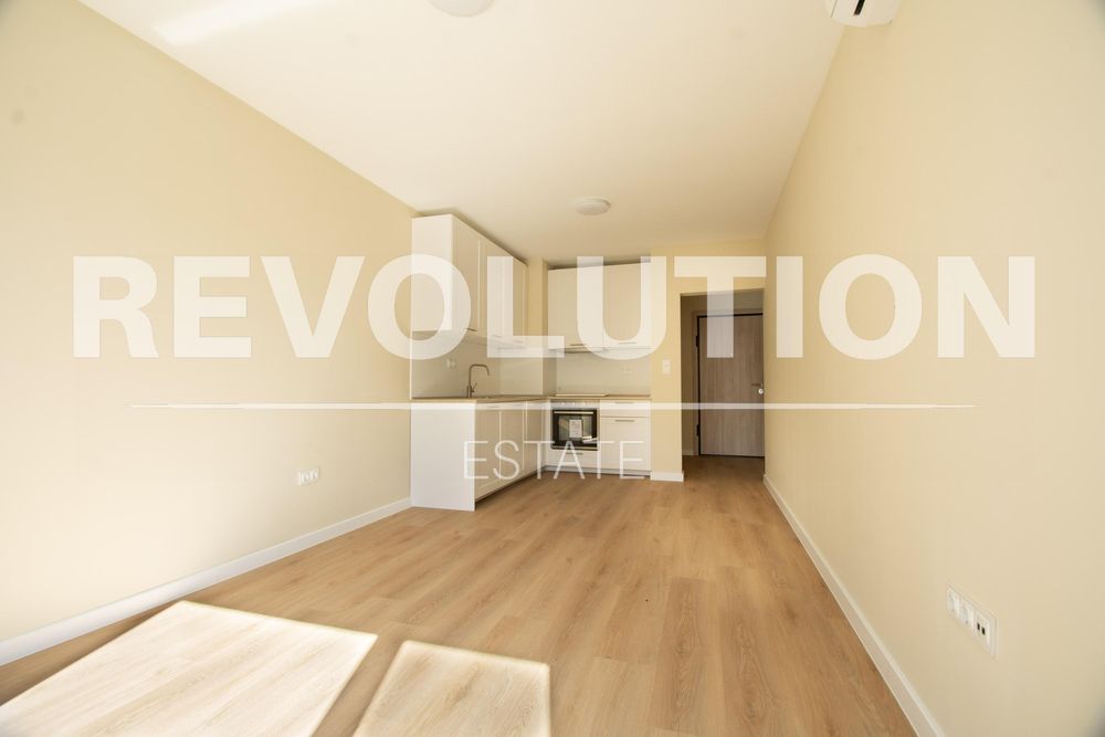 Дава се под наем Двустаен апартамент в София, Зона Б-19 - 55 кв.м за 700 € - Снимка #1