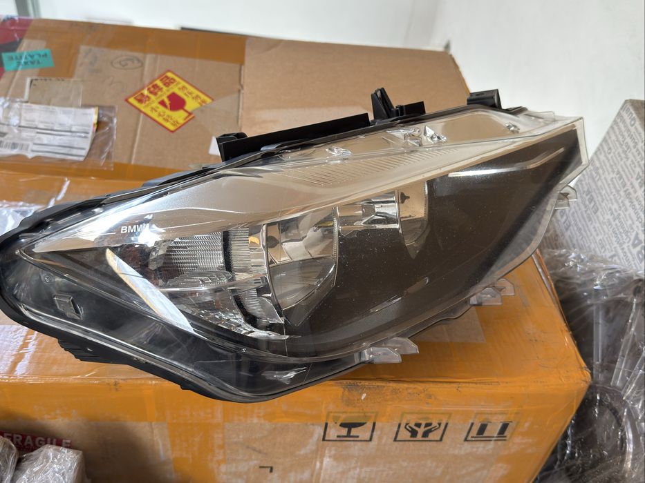 Vand Far Dreapta Bmw Seria 3 F30/F31 LCI Facelift