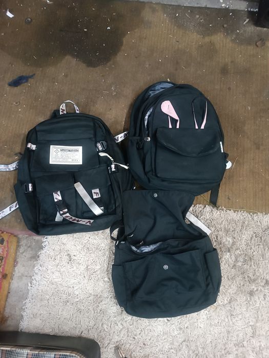 Рюкзаки  хороше отдам