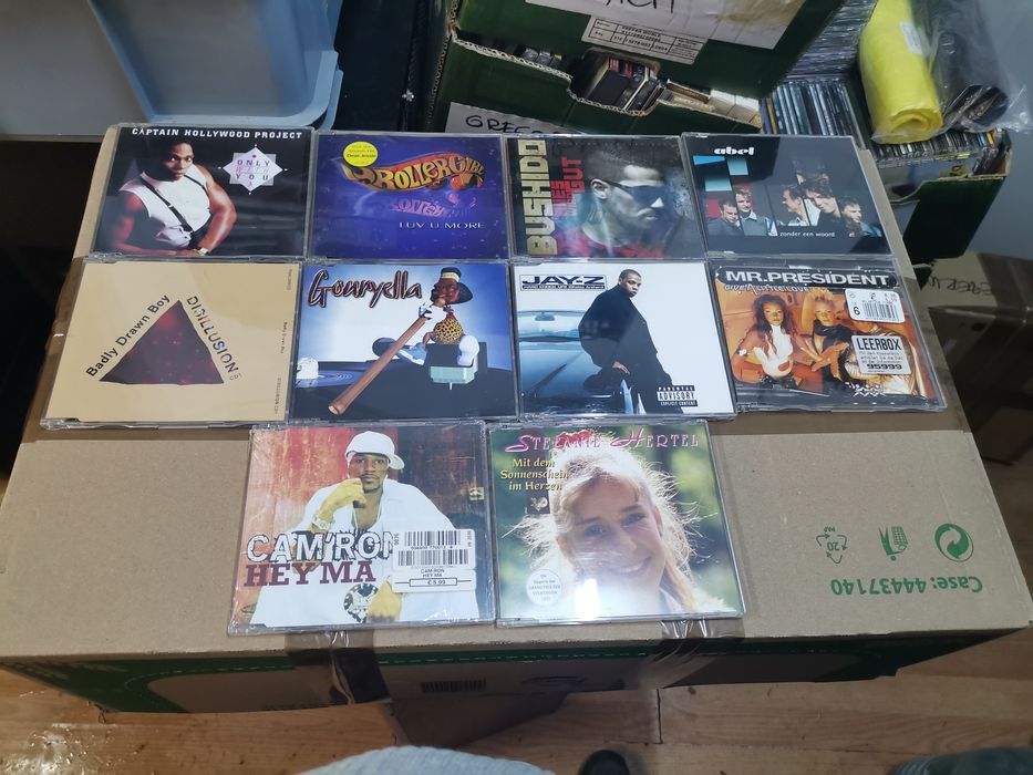 Cd uri cd player singleuri pachete cpt Hollywood etc